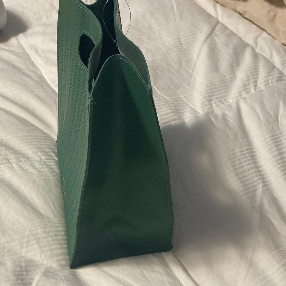 Bath & Body Works Emerald Green Textured Tote 9.5” x 7.5”x 4.5” - Picture 4 of 11